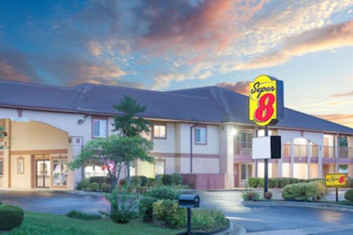 Super 8 By Wyndham Decatur Priceville - thumb 0