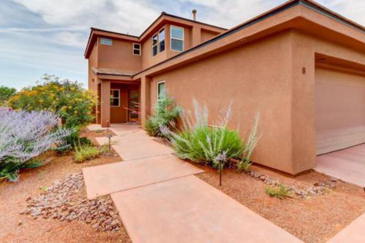 Lava Falls At Entrada - thumb 2