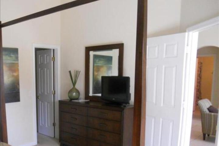 23 Kildrummy House - thumb 3