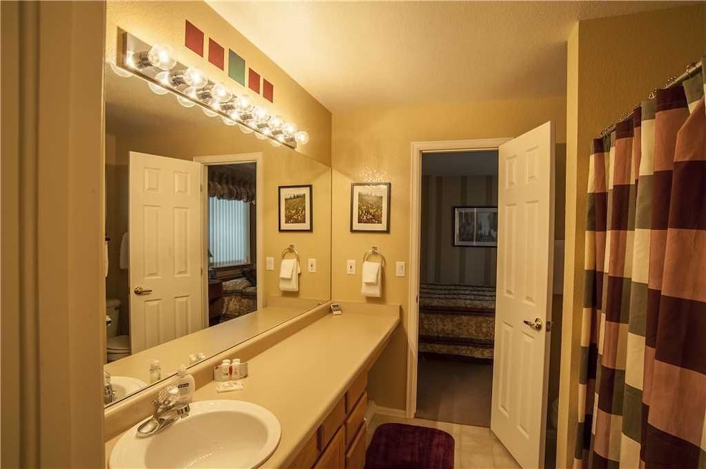 143 Park Forest Private Home With Hot Tub - thumb 4