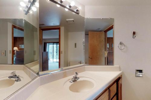 Eagles Landing Condo 78 - thumb 4