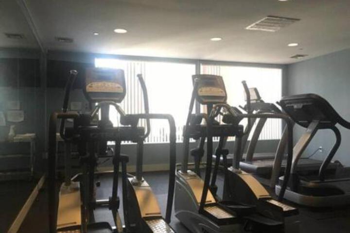 Third Ward One Bedroom With Patio - thumb 5