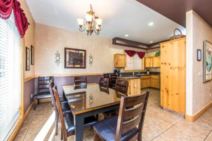 Chateau Lauren - thumb 1