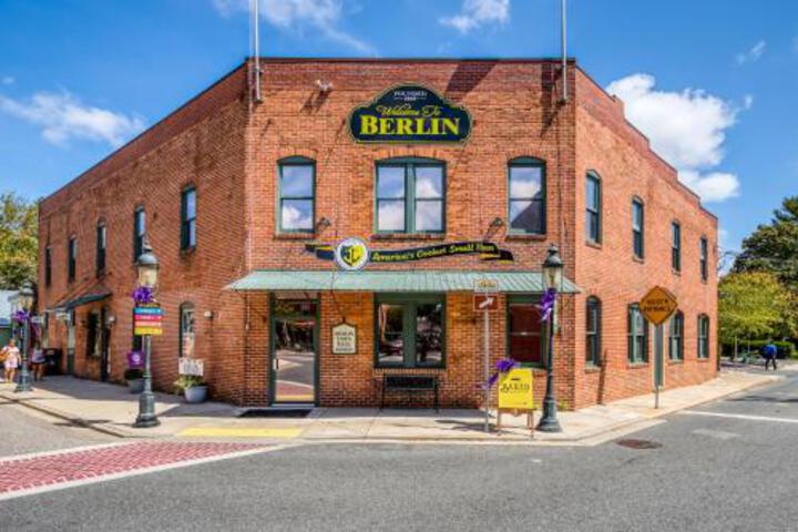 Heart & Home - thumb 2