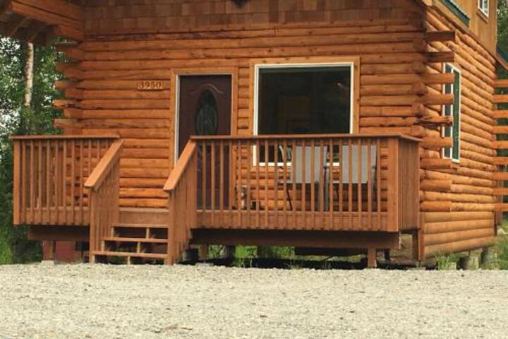 AK Vacation Cabins / Woodland Hollow Log Cabin - thumb 6