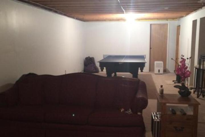 Rental Price Reduced ...Great Home For PSU Football - thumb 2