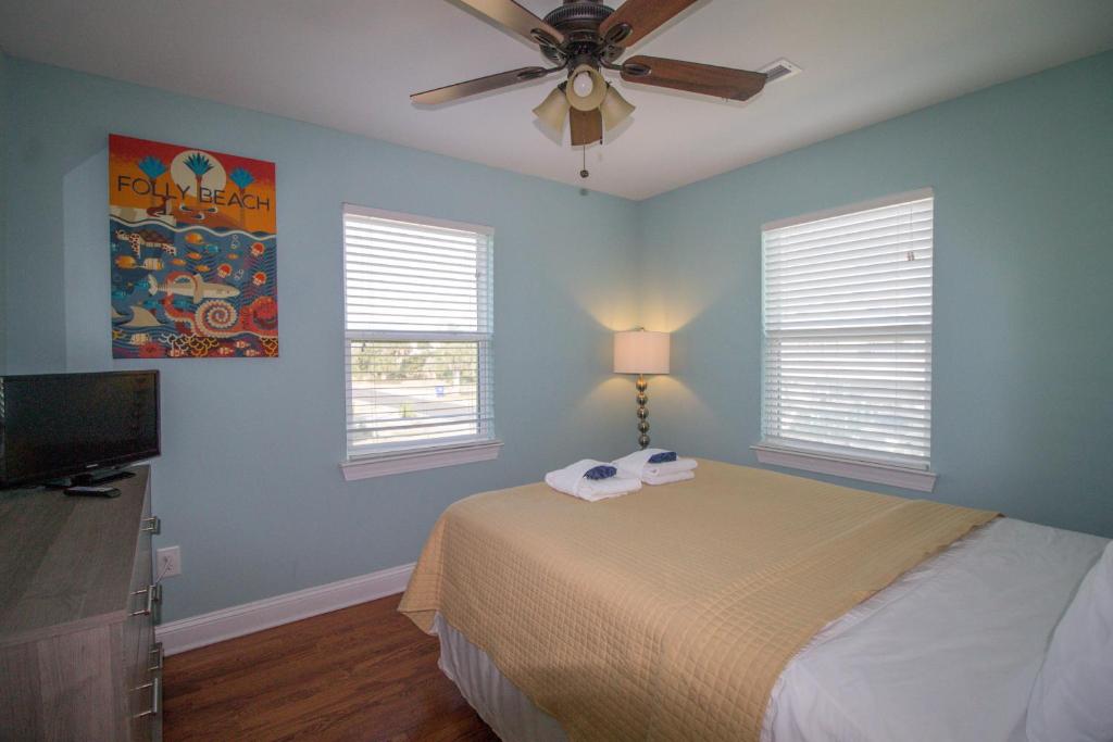 1661 E Ashley Ocean Cabin - thumb 1