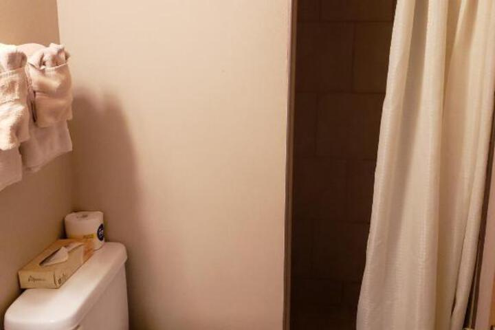 Lake Motel - thumb 4