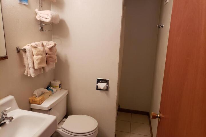 Lake Motel - thumb 3