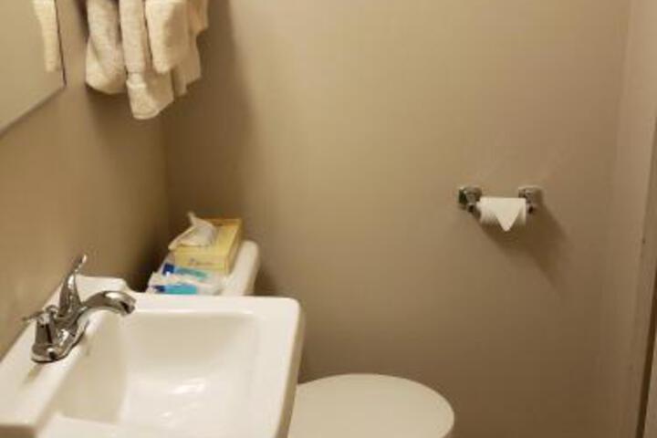 Lake Motel - thumb 5