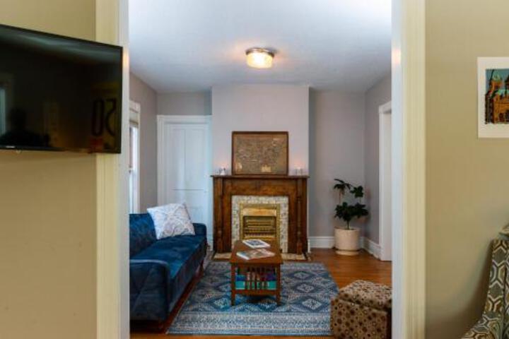 Wonderful West Side Entire House - thumb 5