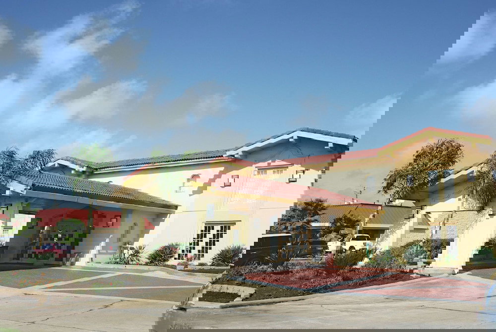 La Quinta Inn By Wyndham Clute Lake Jackson - thumb 1