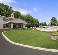 Super 8 by Wyndham Lake George/Downtown - Accommodation Seattle