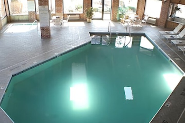 American Inn And Suites Ionia - thumb 0