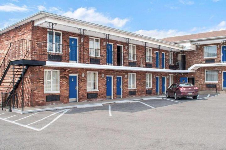 Rodeway Inn Niagara Falls - thumb 6