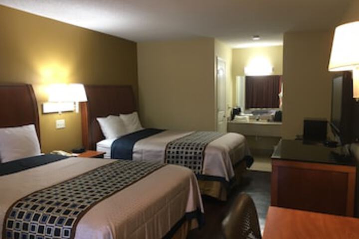 Navasota Inn - thumb 0