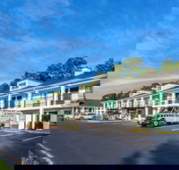 Quality Inn  Suites near Lake Oconee - Accommodation Seattle