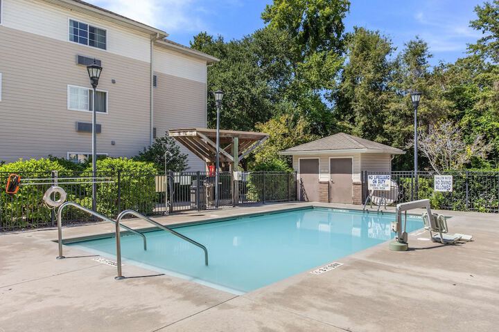Suburban Extended Stay Hotel North - Ashley Phosphate - thumb 4