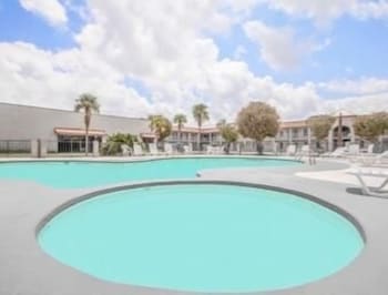 Super 8 By Wyndham New Iberia - thumb 1