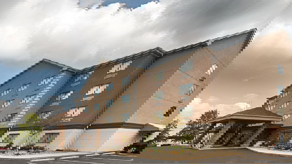 Best Western Plus West Akron Inn & Suites - thumb 1