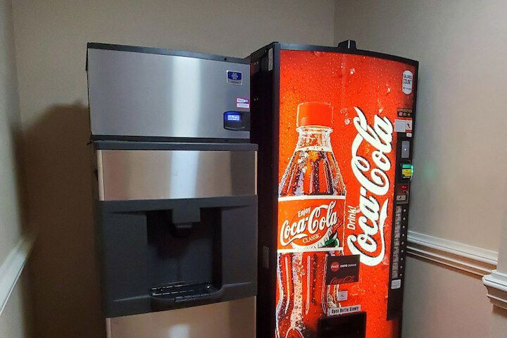 Best Western Executive Inn & Suites - thumb 5