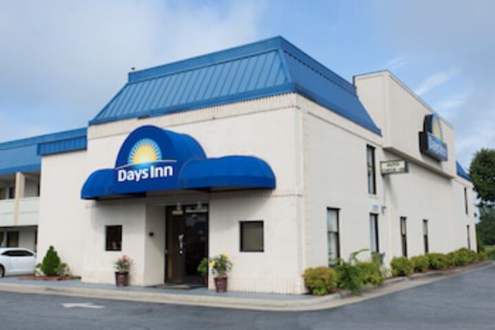 Days Inn By Wyndham High Point/Archdale - thumb 0