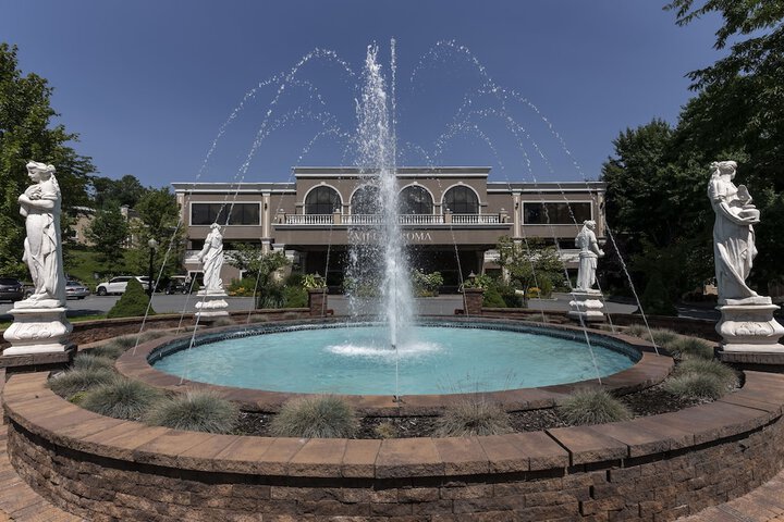 Villa Roma Resort And Conference Center - thumb 1