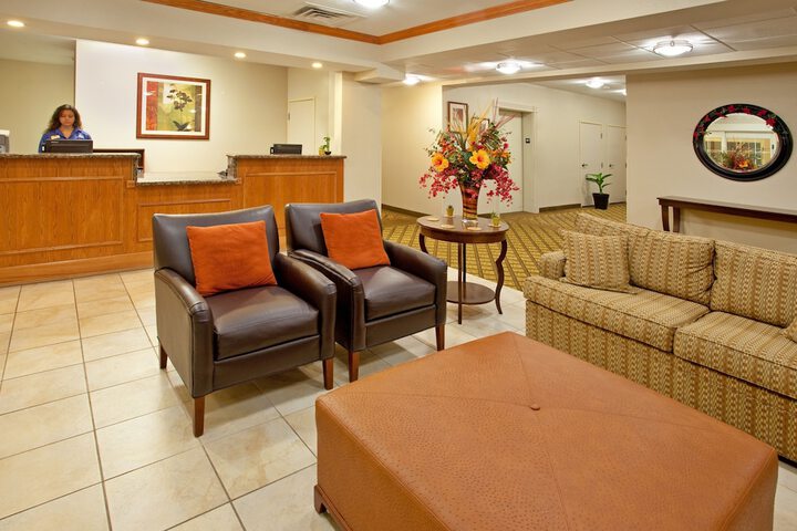 Candlewood Suites Merrillville, An IHG Hotel - thumb 6