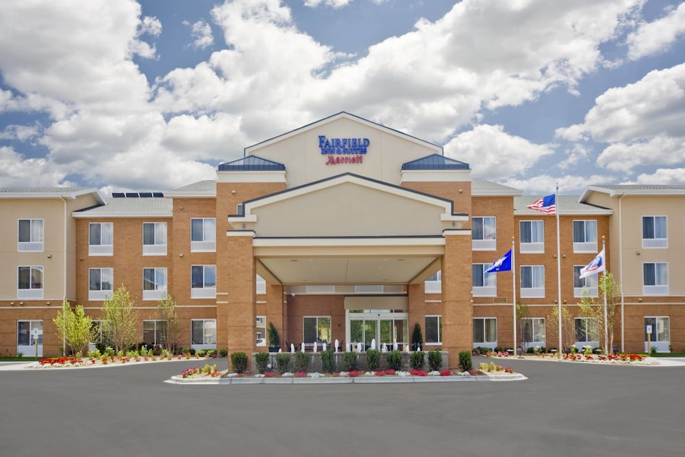 Fairfield Inn & Suites By Marriott Milwaukee Airport - thumb 1