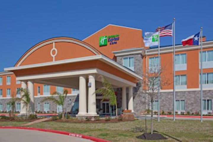 Holiday Inn Express Hotel & Suites Clute - Lake Jackson, An IHG Hotel - thumb 0