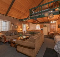 Black Forest Lodge And Cabins - Accommodation Seattle