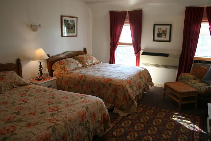 The Hayden Creek Inn - thumb 7