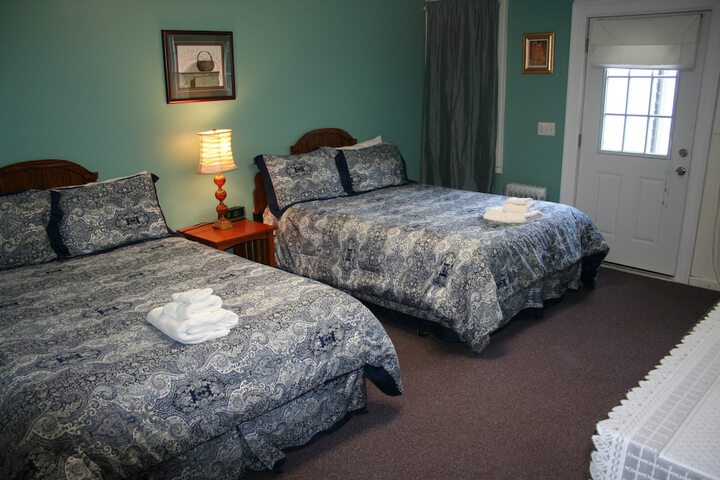 The Hayden Creek Inn - thumb 2