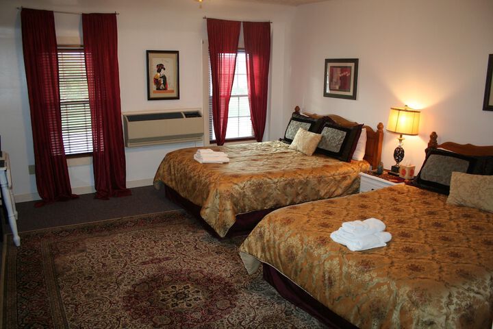 The Hayden Creek Inn - thumb 3