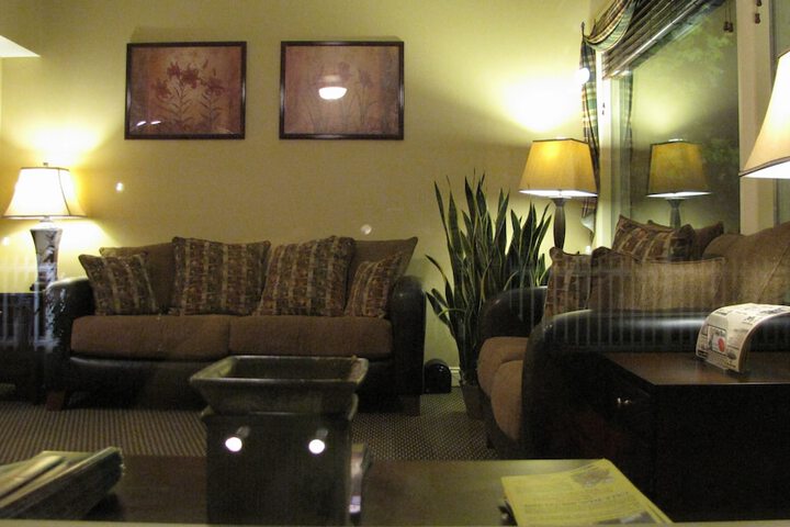 Mt Madison Inn & Suites - thumb 5