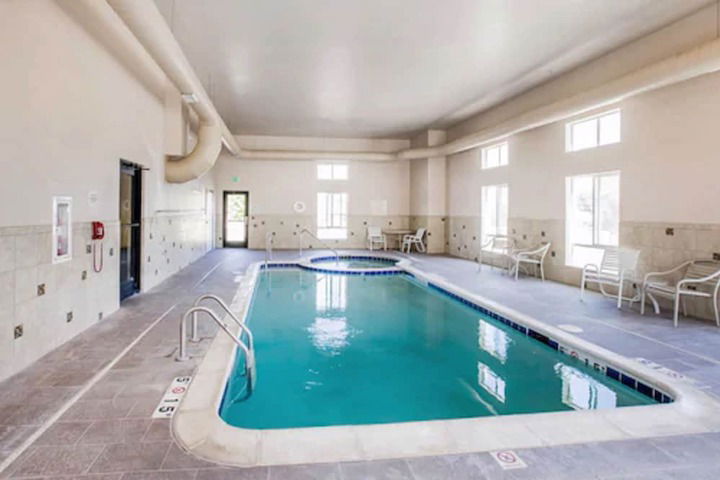 Grand Vista Hotel Parachute - thumb 3