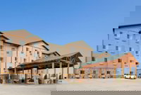 Hawthorn Suites by Wyndham Minot