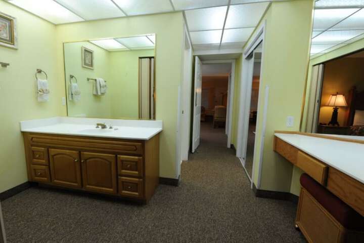 Destin Holiday Beach Resort - thumb 7