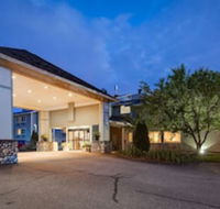 Best Western Plus Windjammer Inn  Conference Center - Accommodation Seattle