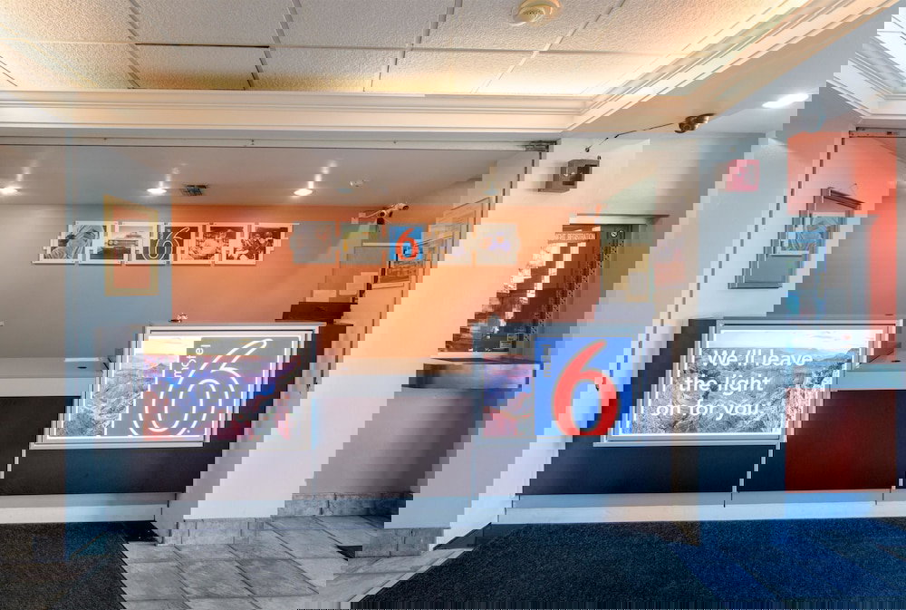 Motel 6 Terrell, TX - thumb 6