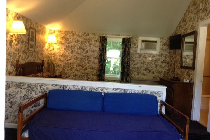 Villager Motel - thumb 5