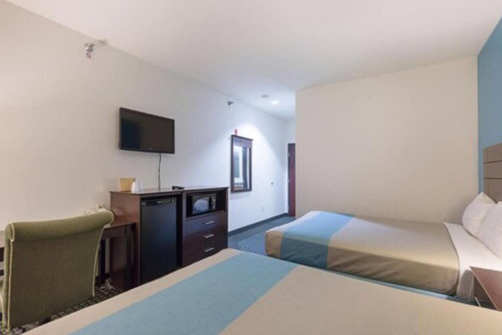 Budget Inn And Suites - thumb 6