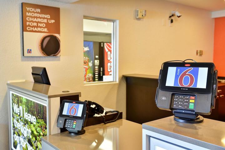 Motel 6 Santa Nella, CA - Los Banos - Interstate 5 - thumb 4