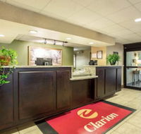 Clarion Inn  Suites - Accommodation Seattle