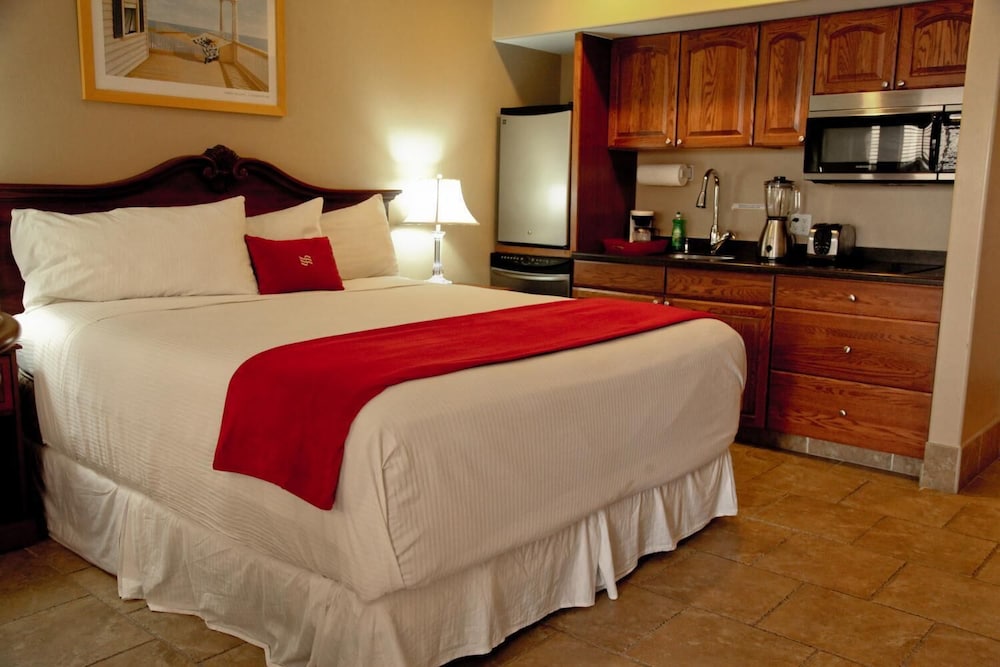 Lake Grassy Inn & Suites - thumb 6