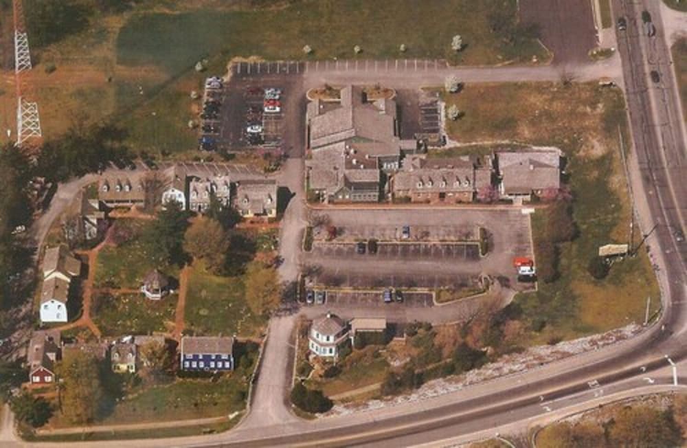 Century Suites Hotel - thumb 4