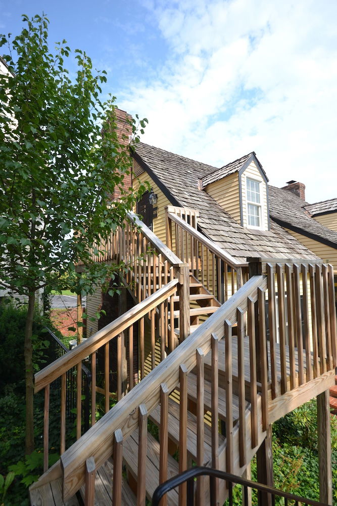 Century Suites Hotel - thumb 6