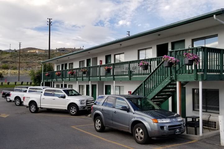 Apple Inn Motel - thumb 1