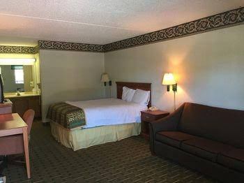 Daynite Inn - thumb 1