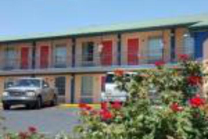 Budget Inn Washington - thumb 0